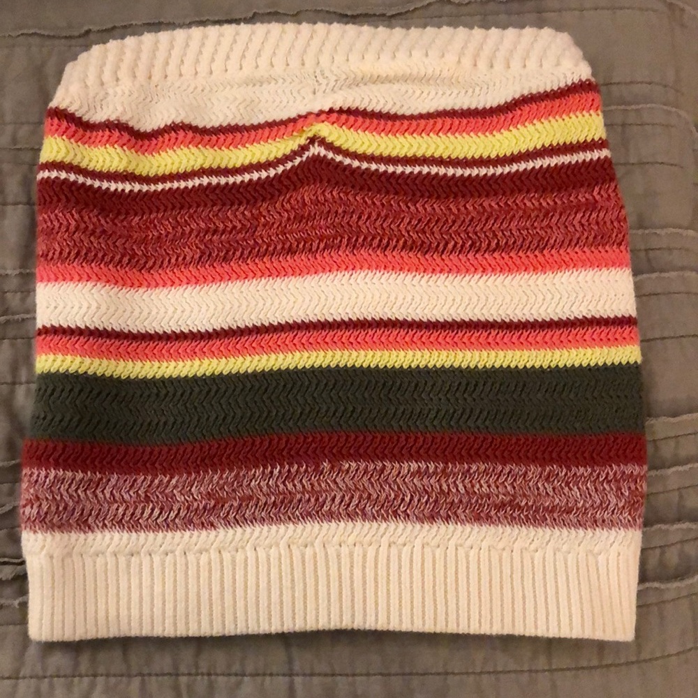 Sweater tube top